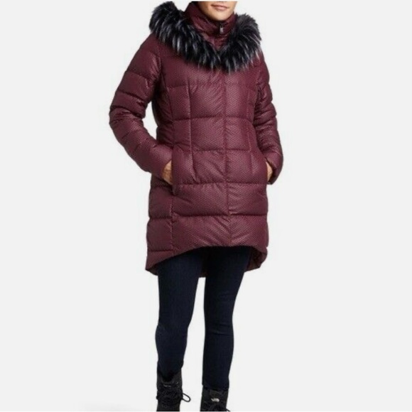Women’s The North Face Parka - Picture 9 of 13